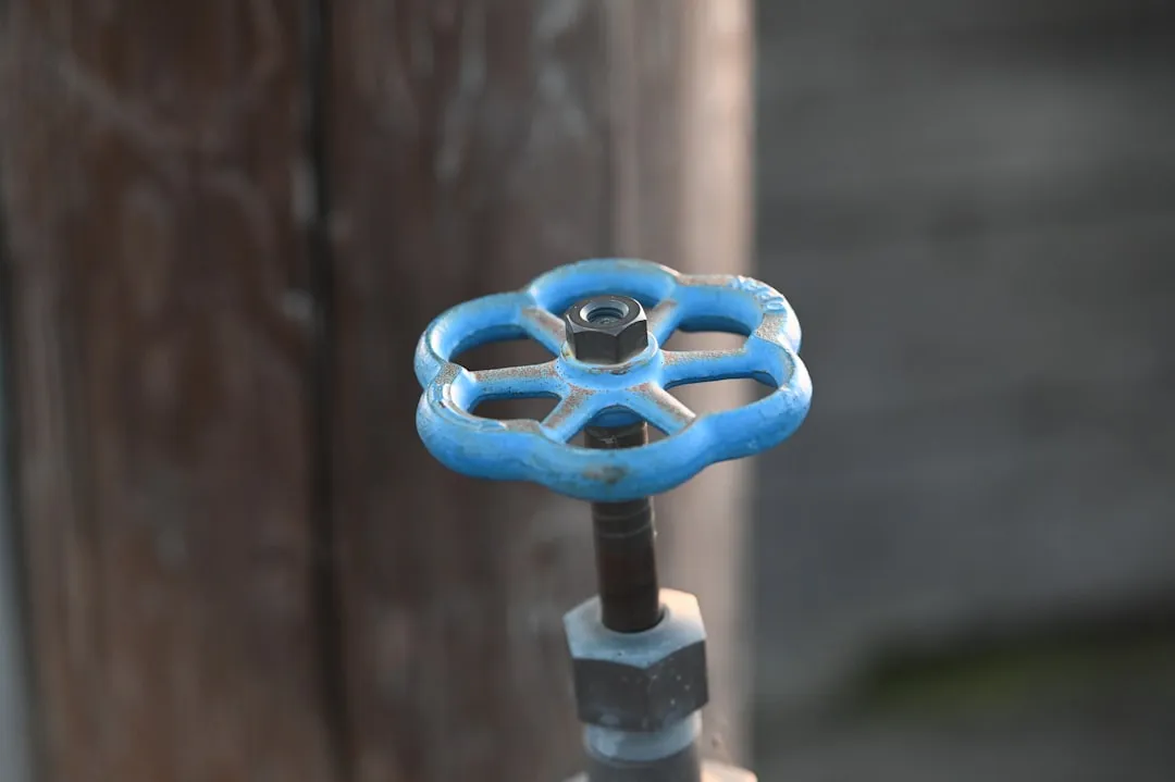 户外帐篷选购指南：适合长三角自驾露营的四季帐与三季帐对比分析